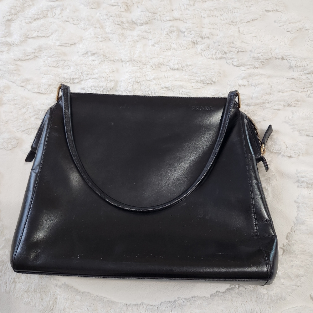 Prada Black Vitello Chic Vintage Shoulder Bag
